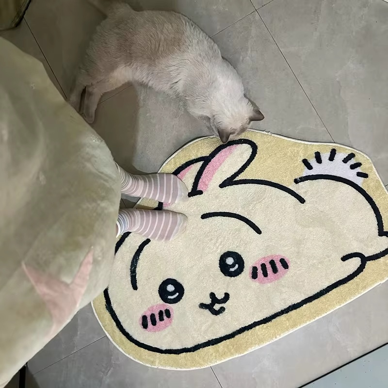 ホットカートゥーンラグアニメハチワレうさぎぬいぐるみフロアマ - Decorative Throw Pillow のレビューと価格