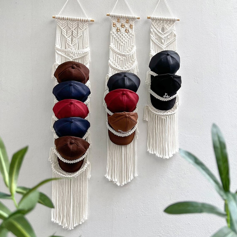 手織りの顔の表情を描いたタペストリー。 野球帽収納 壁掛け式 - Review Home Decor のレビューと価格