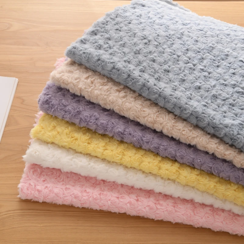 模造ウサギの毛皮生地ローズパターンベルベット起毛ぬいぐるみ生 - Home Decor Fabric のレビューと価格